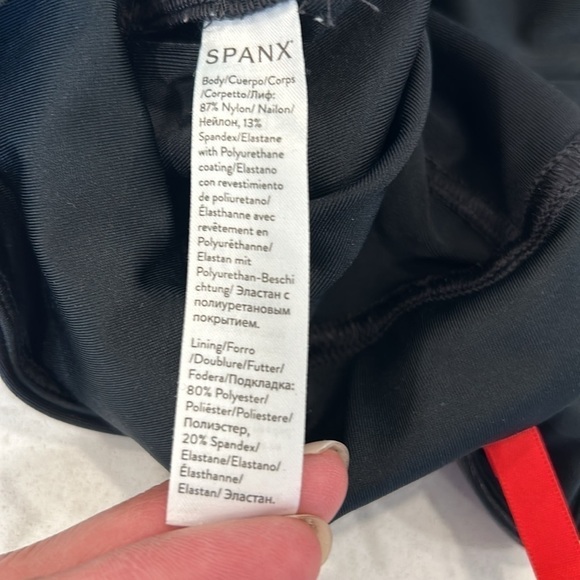 SPANX Faux Leather Leggings Small S/P (2-4) Black Pants - Picture 11 of 15